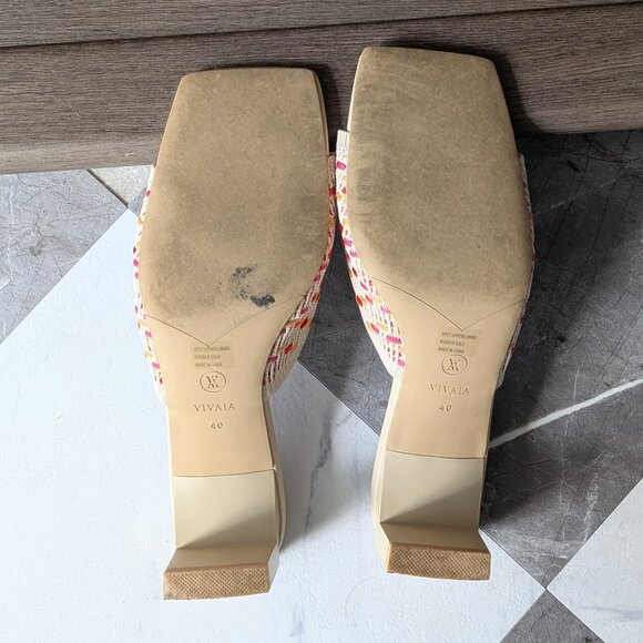 Vivaia Juliet Square-Toe Block Heel Slide in Multi Pink Crochet 40/US 9 GUC - Picture 2 of 3